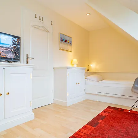 Holiday home Merel