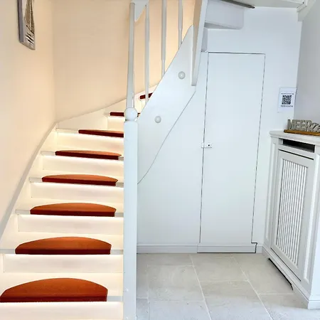 Merel Holiday home *